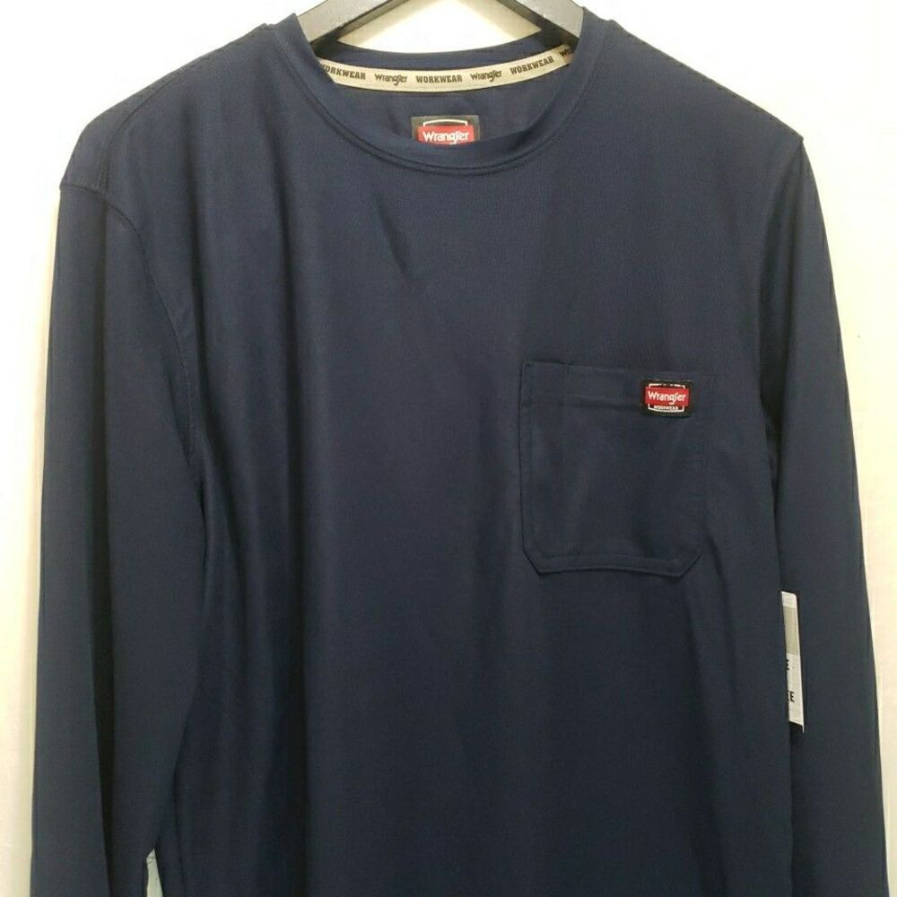 NWT Wrangler Workwear Performance Long Sleeve Pocket Tee Sz M 38-40 Navy Blue